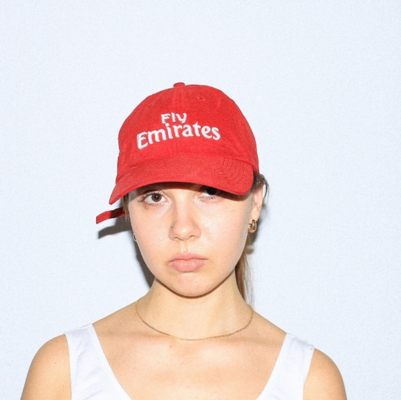Fly Emirates Red Cap - Picture 5 of 5